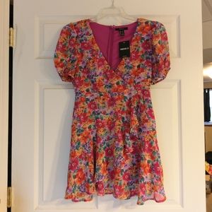 NWT Forever 21 Floral Mini Dress, Size Medi